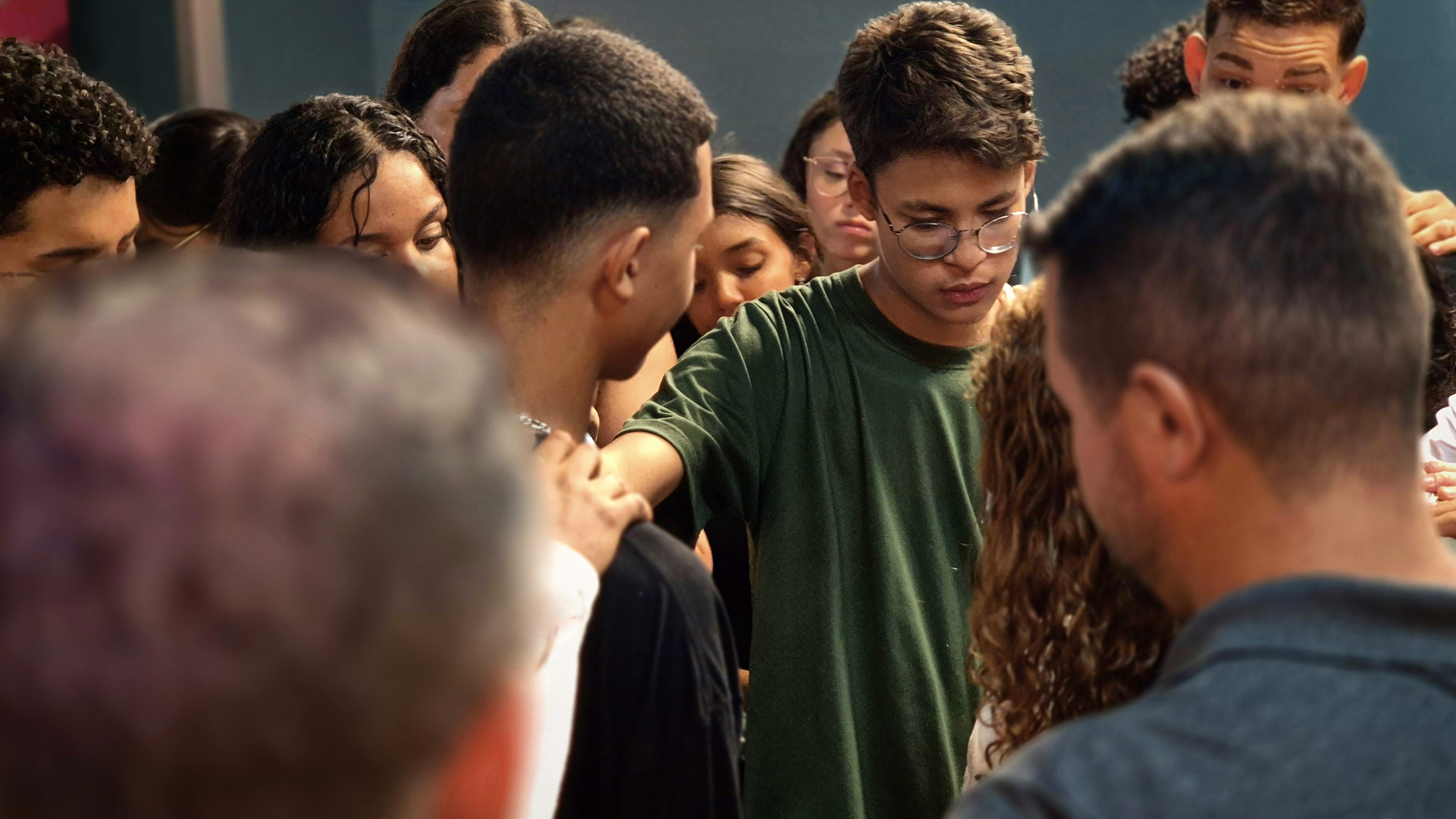 Momento de oração e intercessão